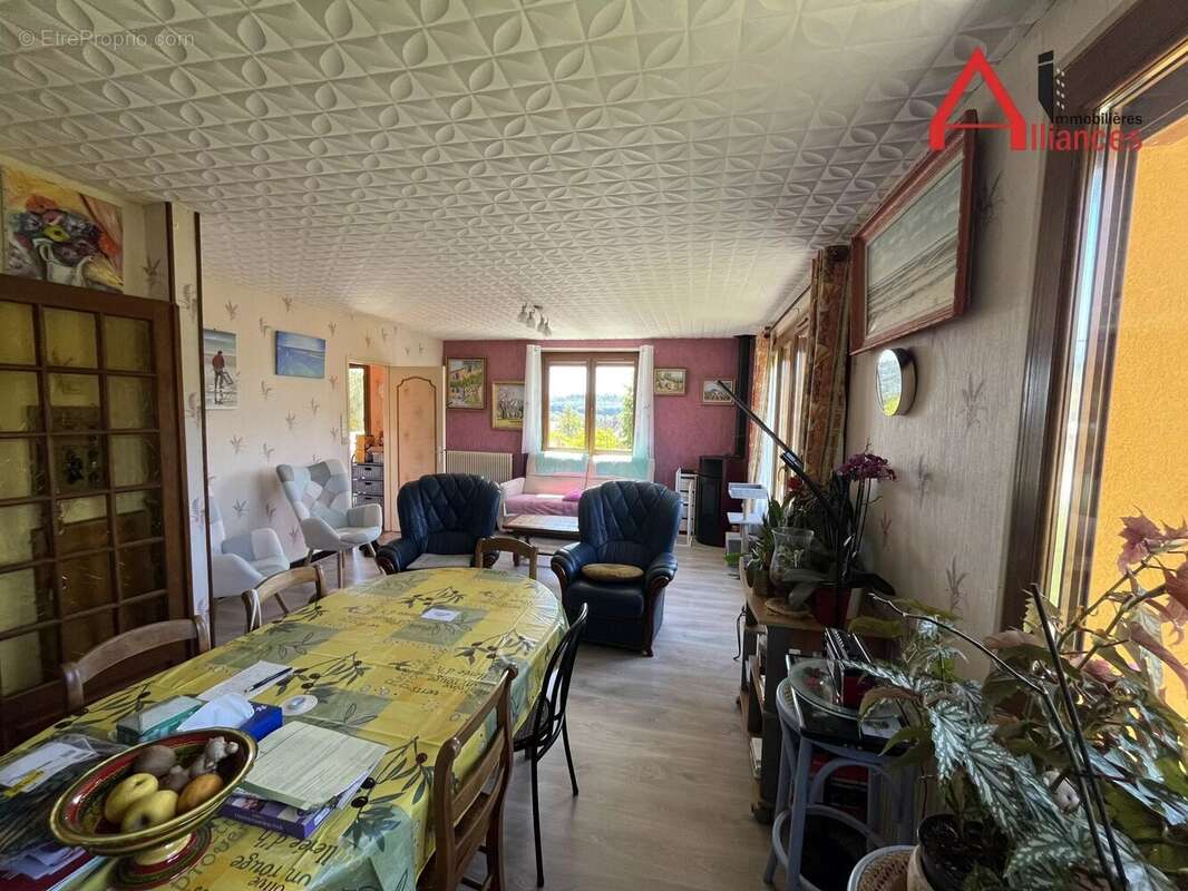 Maison à EU