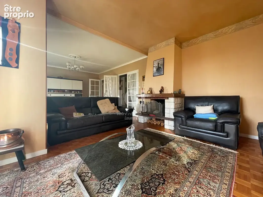 Maison - 3 pièces - 89 m² - photo 1