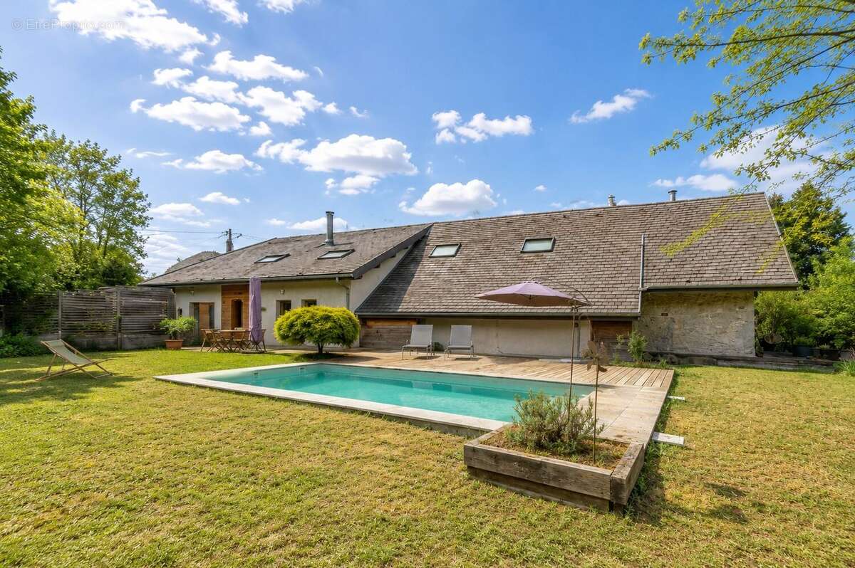 Maison à EPAGNY