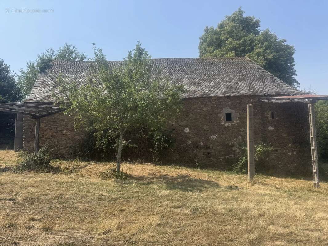 Maison à RIEUPEYROUX