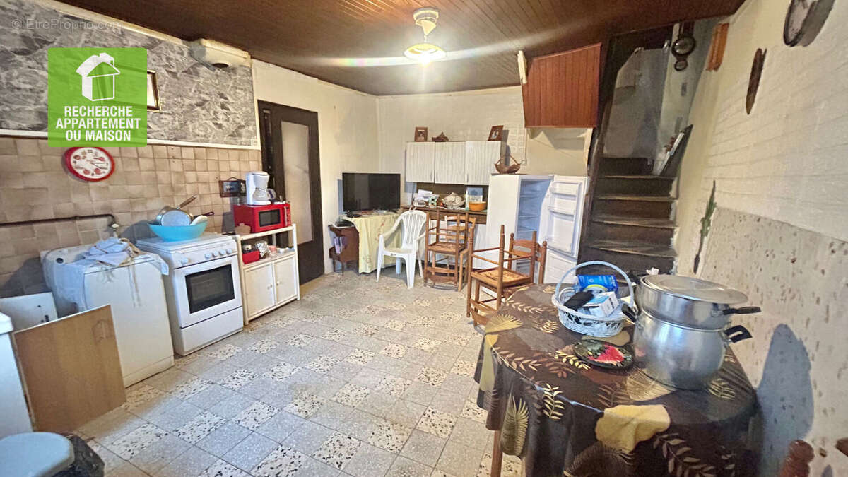Maison Cremieu 3 pièce(s) 121.35 m2 - photo 4