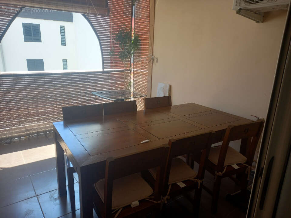 Appartement à SAINT-DENIS