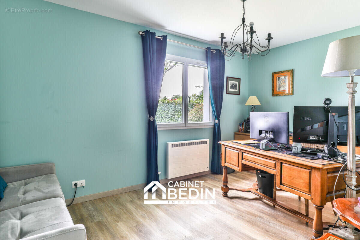 Maison 159 m² à Lugos  - photo 3