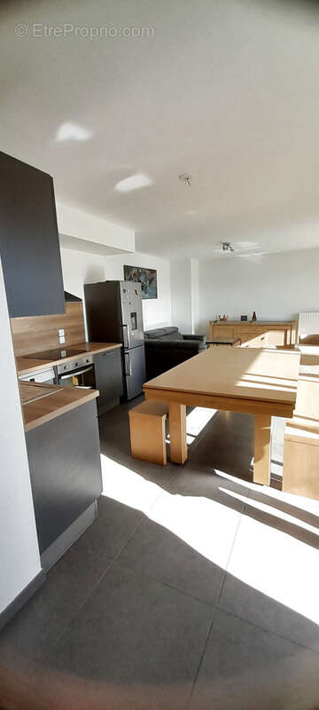 Appartement à VETRAZ-MONTHOUX