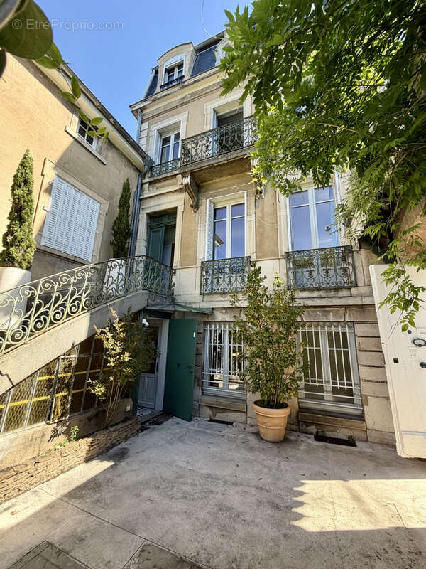 Maison à CALUIRE-ET-CUIRE