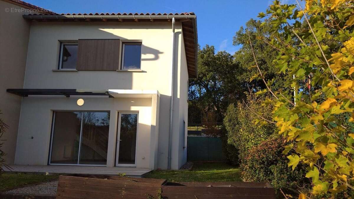 Maison à ESCALQUENS