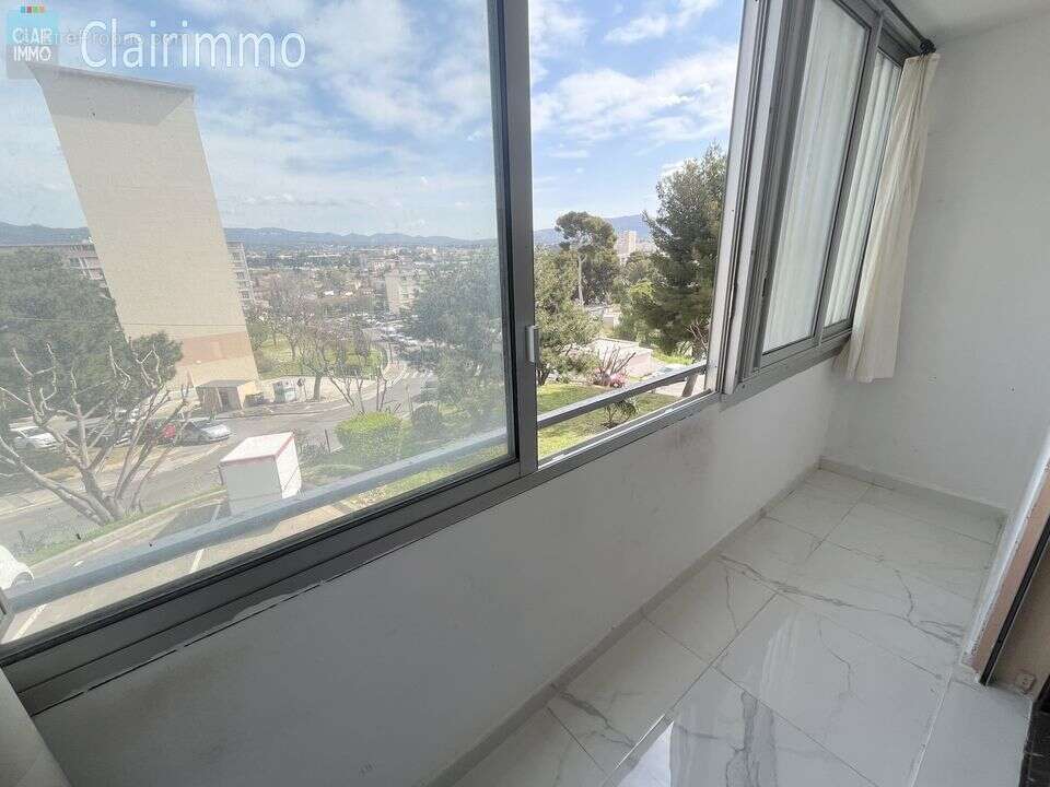 Appartement T3 à vendre - balcon - cave - ascenseur - 13013 - - Appartement à MARSEILLE-13E