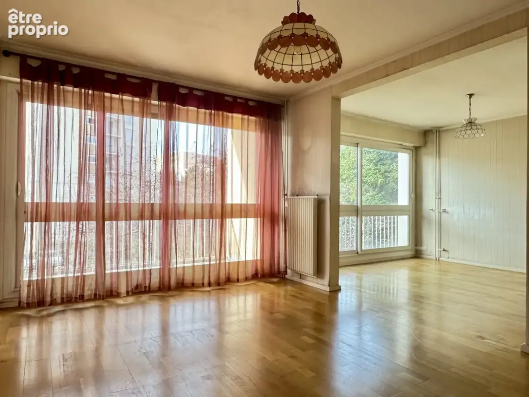 Appartement 5 pièces 94 m² à vendre à Rennes (35200) - photo 2