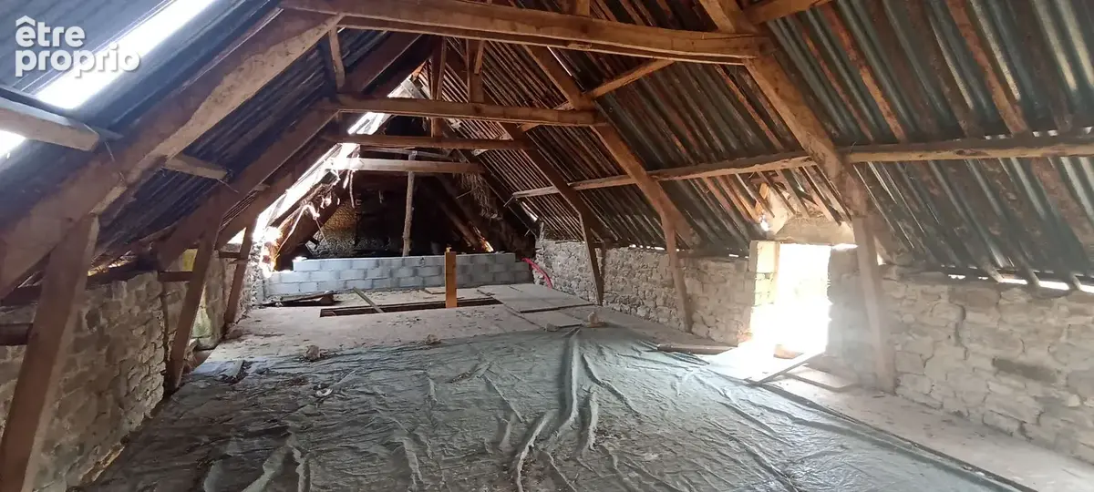 Saint barthelemy - longere avec hangar a renover - photo 13