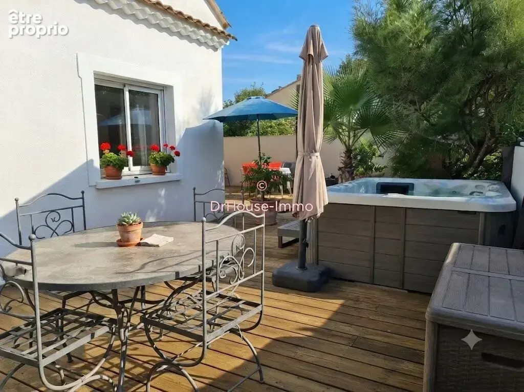 Maison 4 pièces 120 m² à vendre à Hyeres (83400) - photo 9