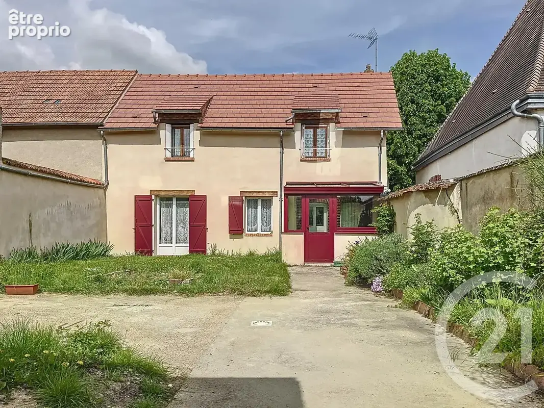 Maison 7 pièces 185 m² à vendre à Chartres (28000) - photo 2