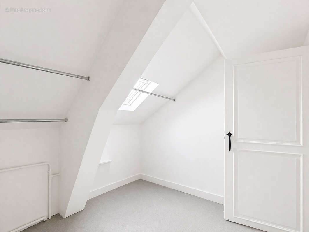 Maison à FONTAINEBLEAU