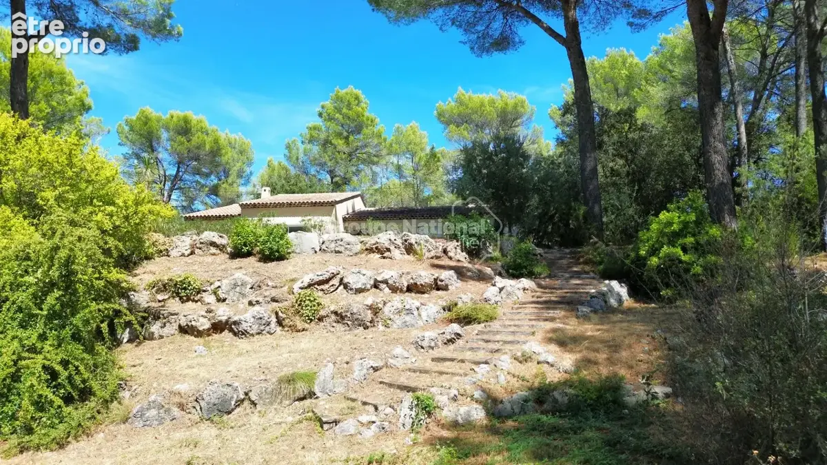 Villa à vendre à vidauban en position dominante, entre ciel et nature - photo 13