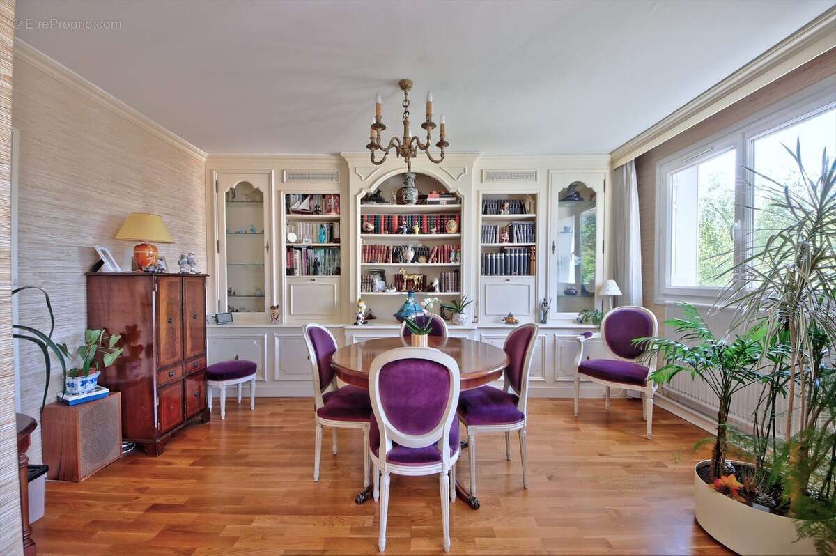 Appartement à BOIS-D'ARCY