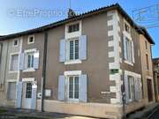 Maison à VERTEUIL-SUR-CHARENTE
