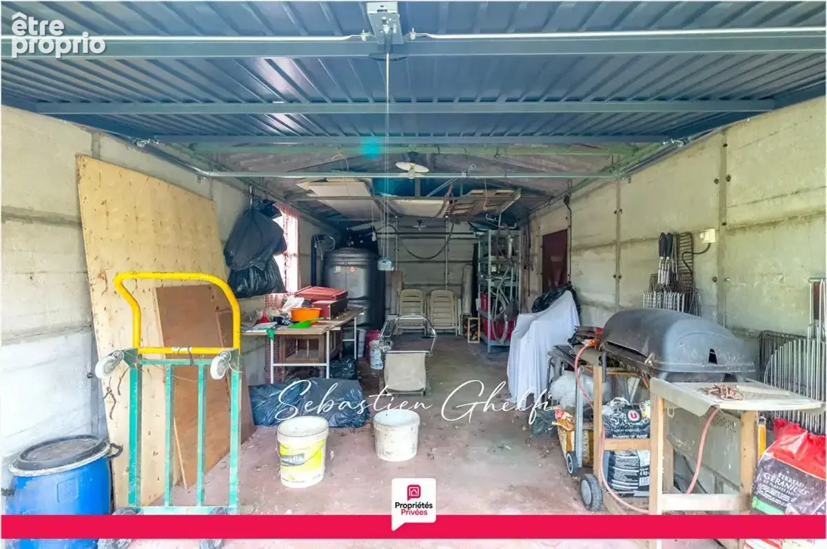 maison avec dépendances et hangar sur parcelle de plus de 3000m² - photo 6