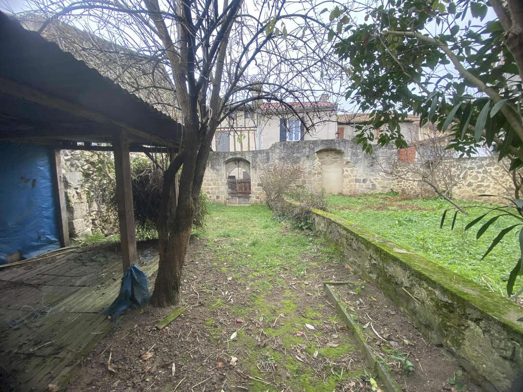 Maison à NERAC