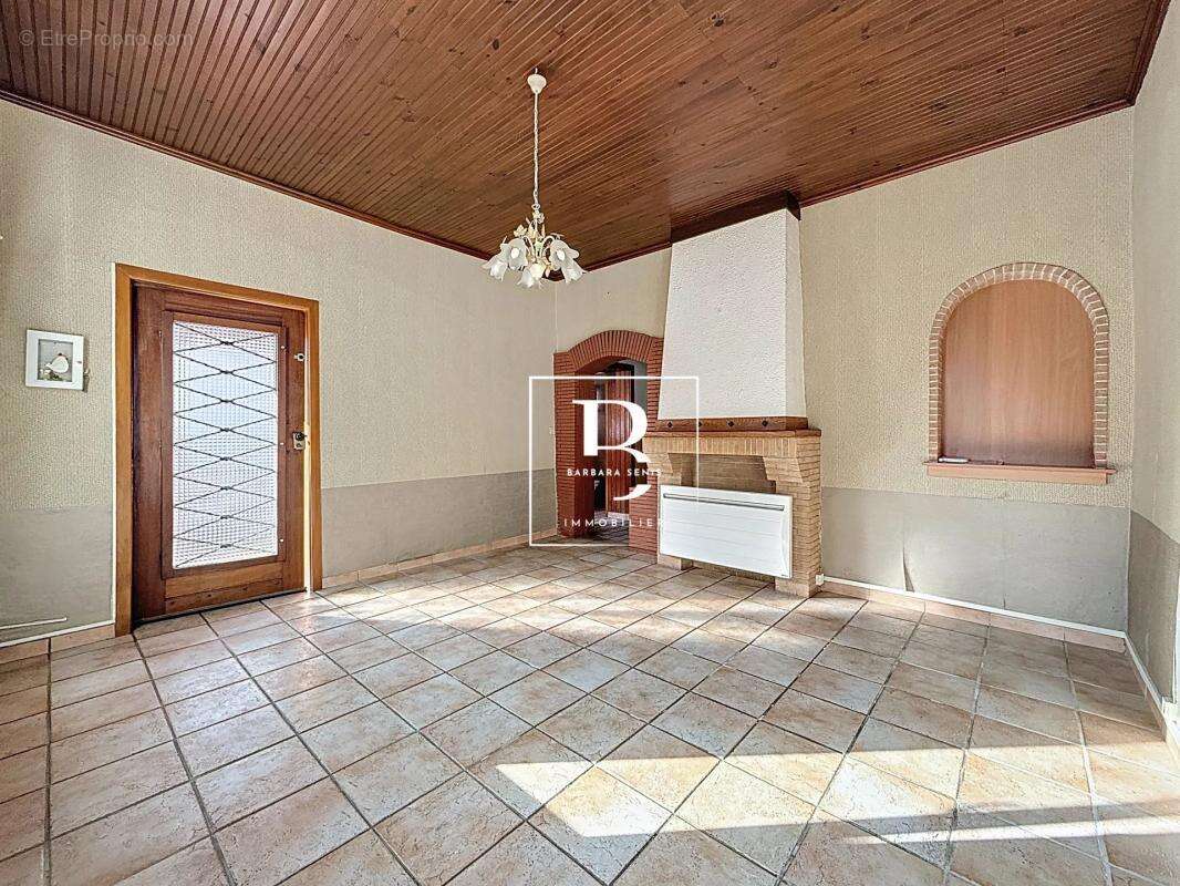 Maison à ECOURT-SAINT-QUENTIN