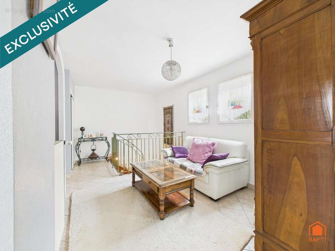 Photo 8 - Maison à LA ROCHE-NOIRE