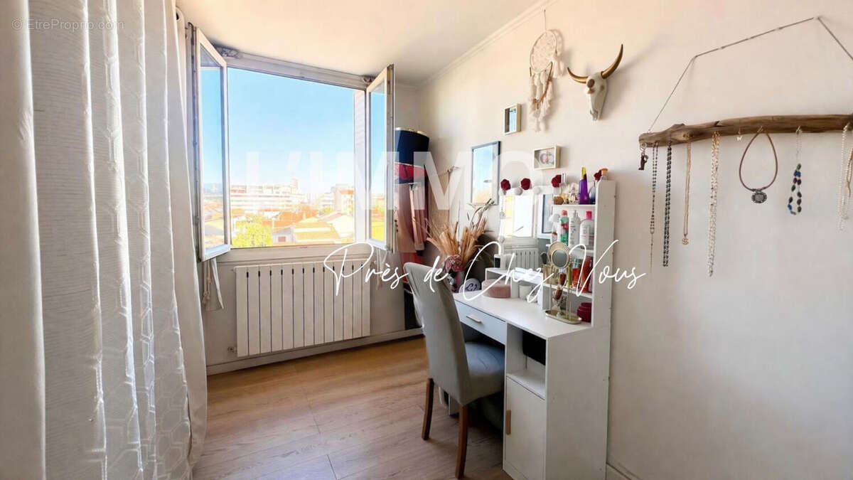 Appartement à MARSEILLE-10E