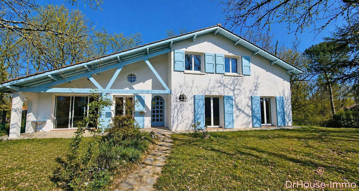 Maison à LABASTIDE-SAINT-PIERRE