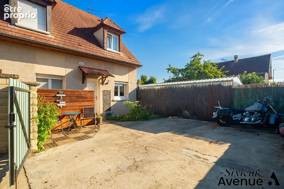 Maison Sartrouville 4 pièce(s) 73.21 m2 - photo 1