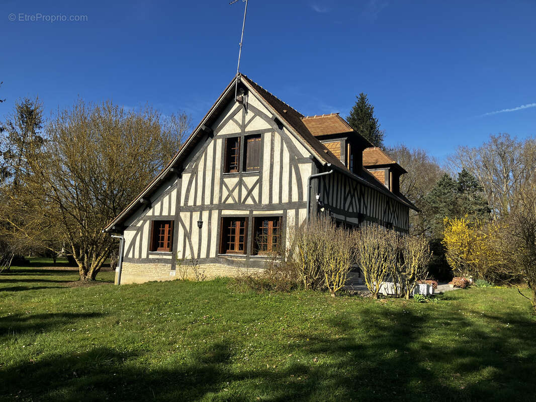 Maison à PACY-SUR-EURE