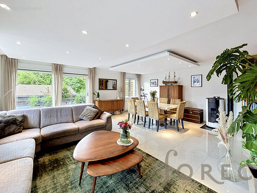 Appartement à MOULINS-LES-METZ