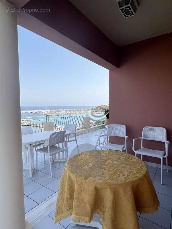Appartement à MENTON