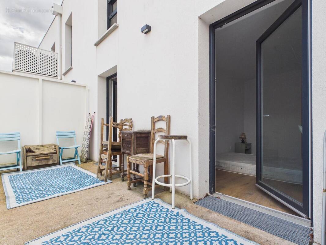 Photo 1 - Appartement à VILLENAVE-D'ORNON