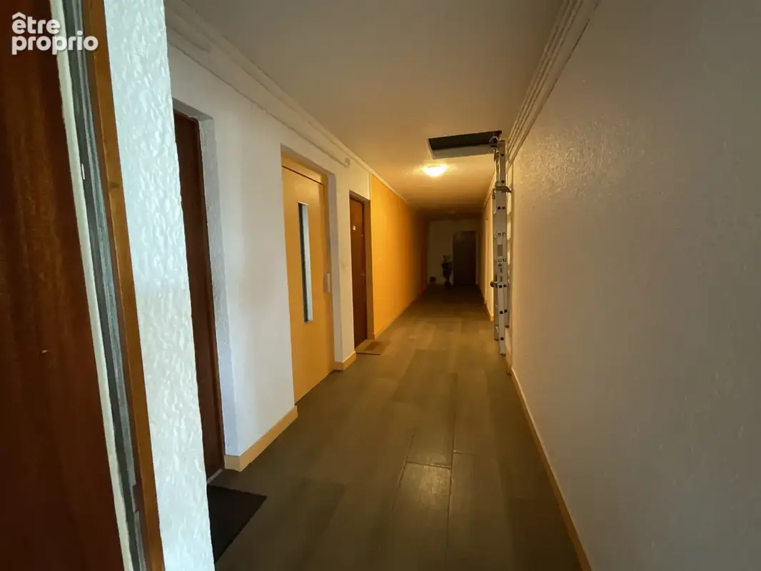 Appartement Type 4 de 71m2 au dernier étage + garage 22m2 + cave quartier Chantereine - photo 16