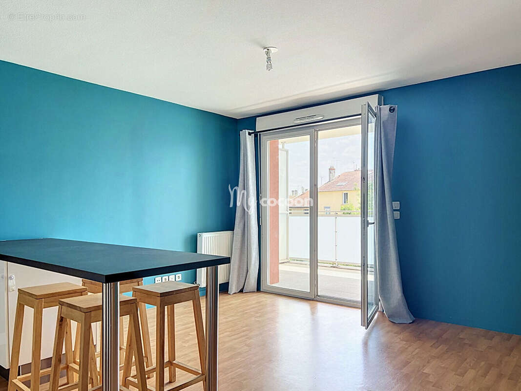 Appartement - T3 - 58 m2 - photo 2