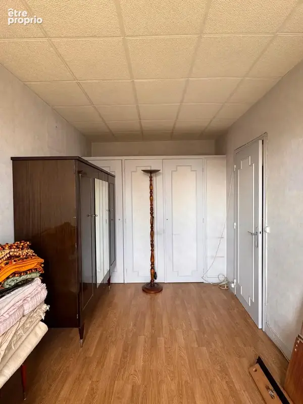Appartement 4 pièces à Brétigny-sur-Orge   Résidence arborée, balcons et fort potentiel - photo 11