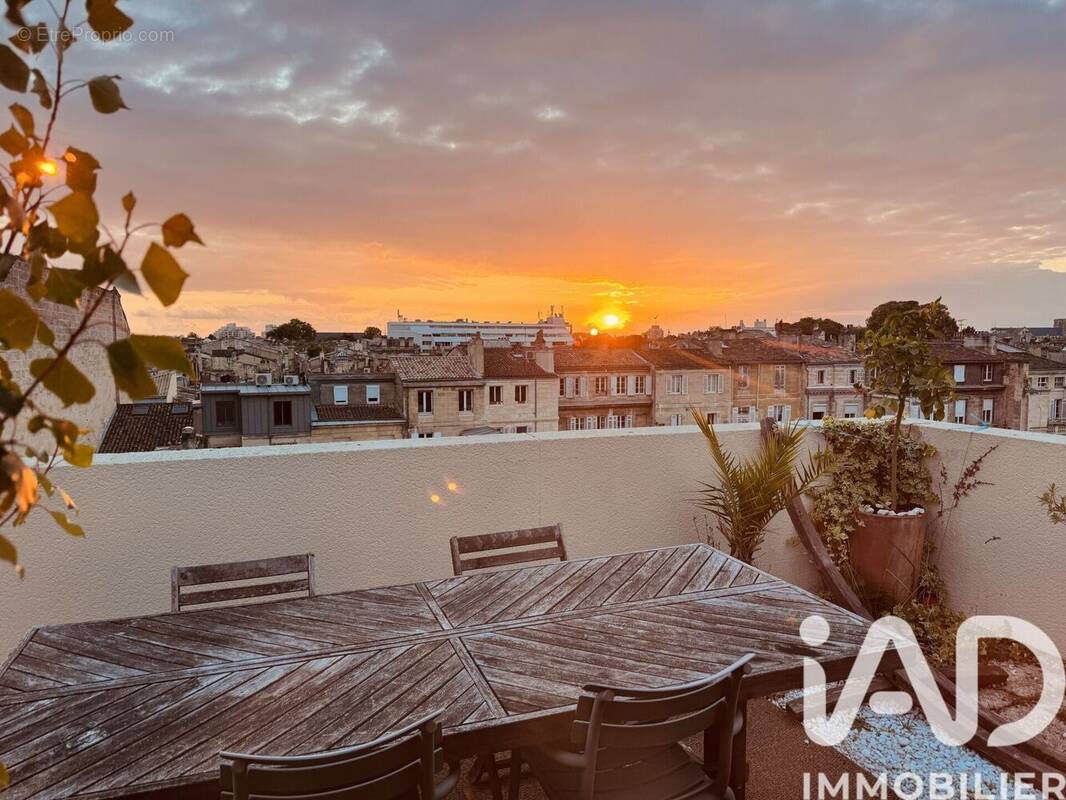Photo 1 - Appartement à BORDEAUX