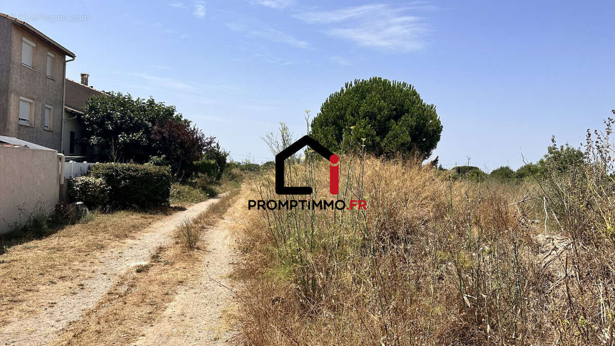Terrain 1203 m² à Serignan  - photo 3