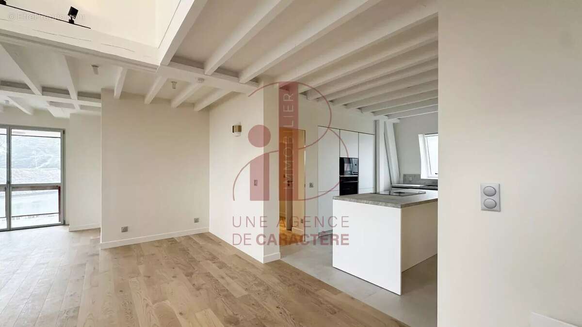 Appartement à FONTAINEBLEAU