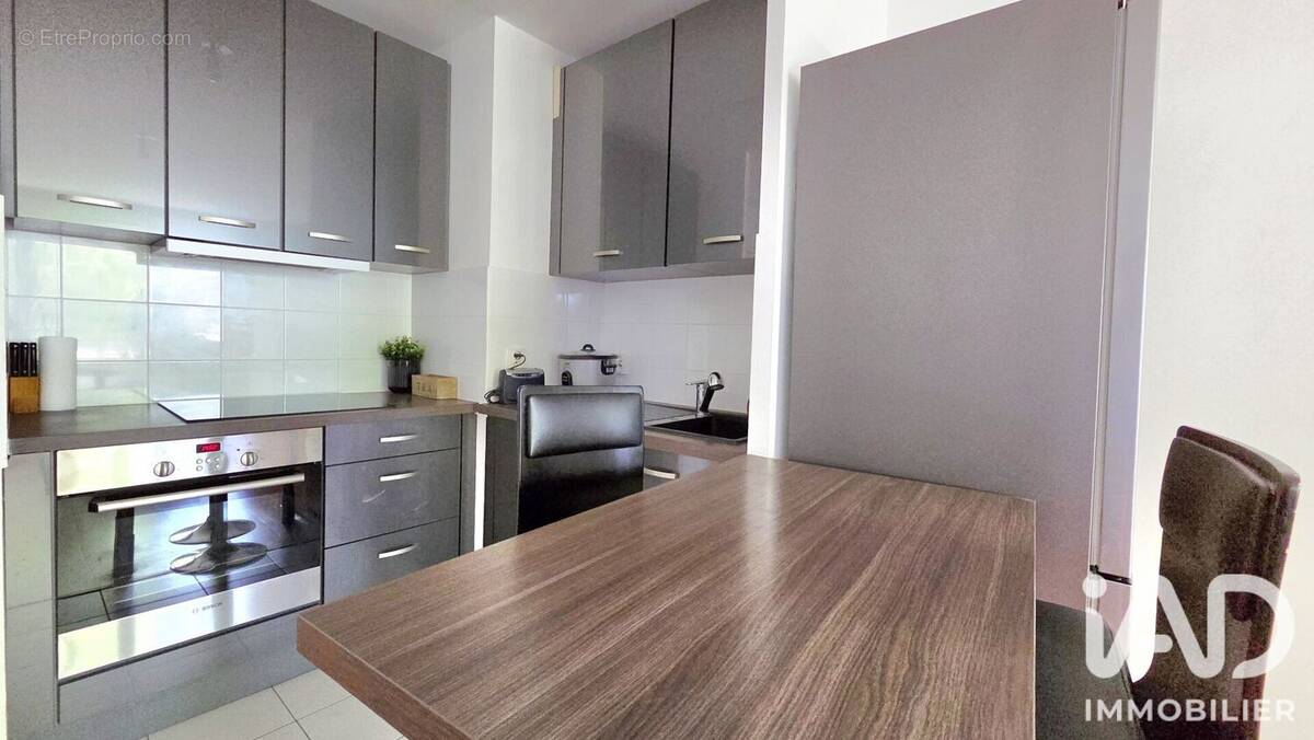 Photo 1 - Appartement à VILLENEUVE-LE-ROI