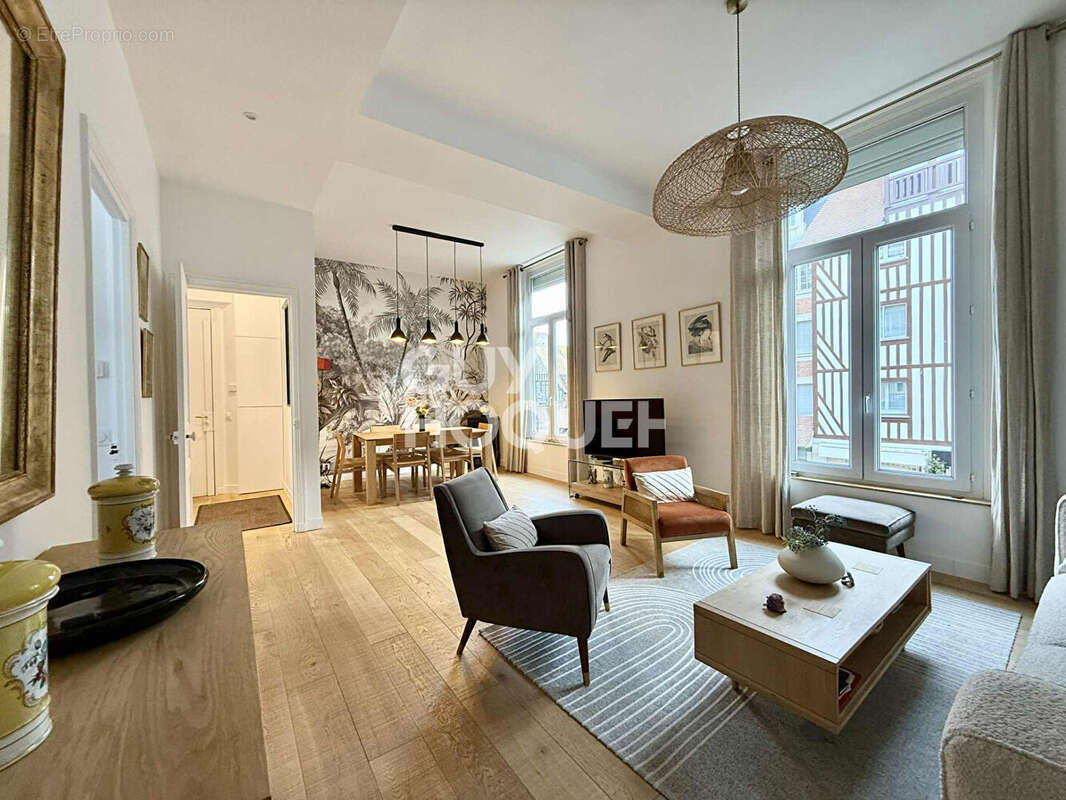 Appartement à DEAUVILLE