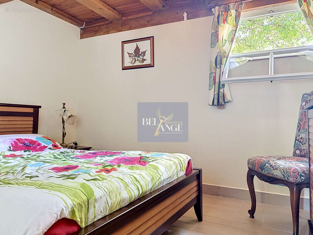 Maison à SAINT-ALBAN-AURIOLLES