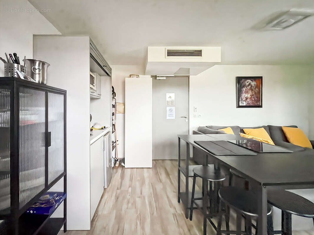 Appartement à CARRY-LE-ROUET