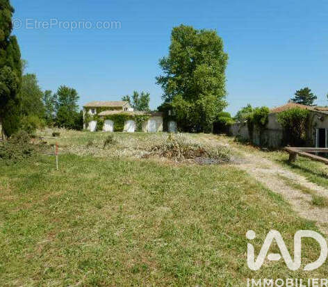 Photo 4 - Terrain à SAINT-SATURNIN-LES-AVIGNON