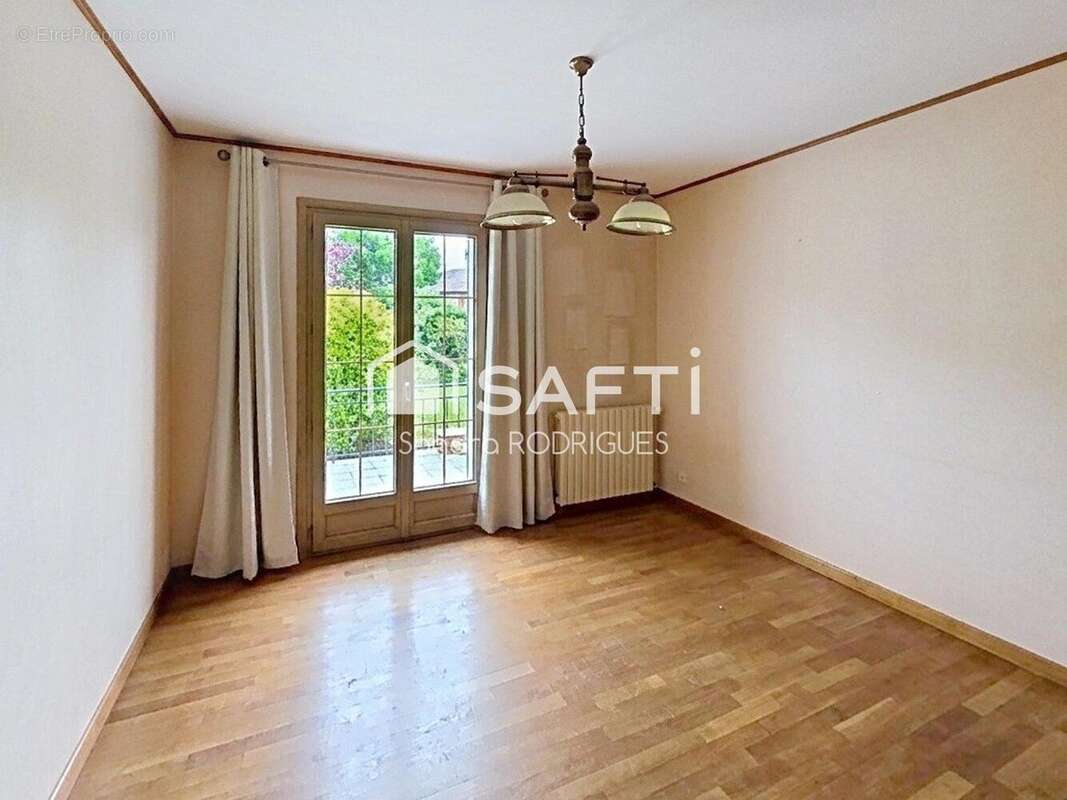 Photo 8 - Maison à MONT-D'ORIGNY