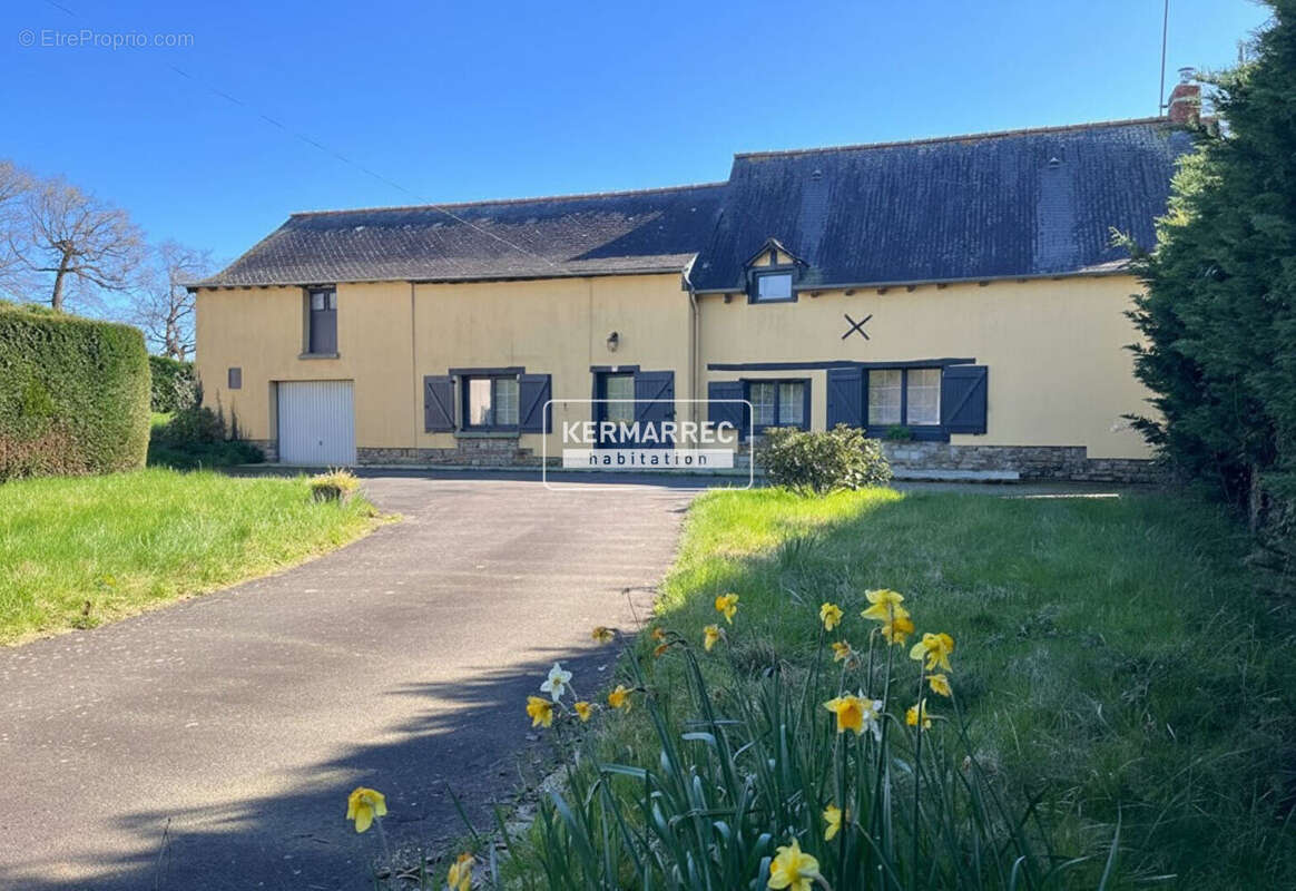 Maison à SAINT-AUBIN-D'AUBIGNE