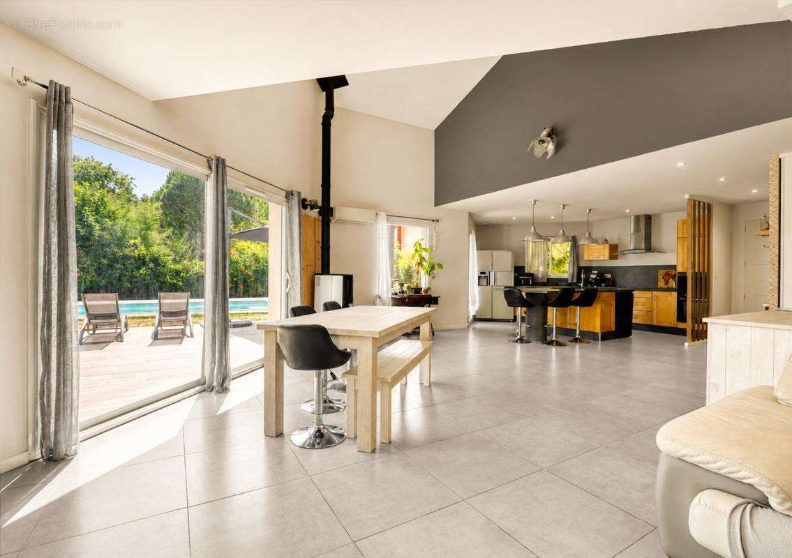 Maison d'architecte contemporaine 148m² - 4 ch - Piscine - Fonsorbes - photo 6
