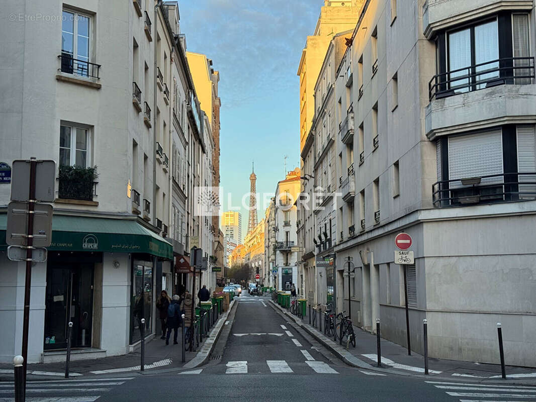 Appartement à PARIS-15E
