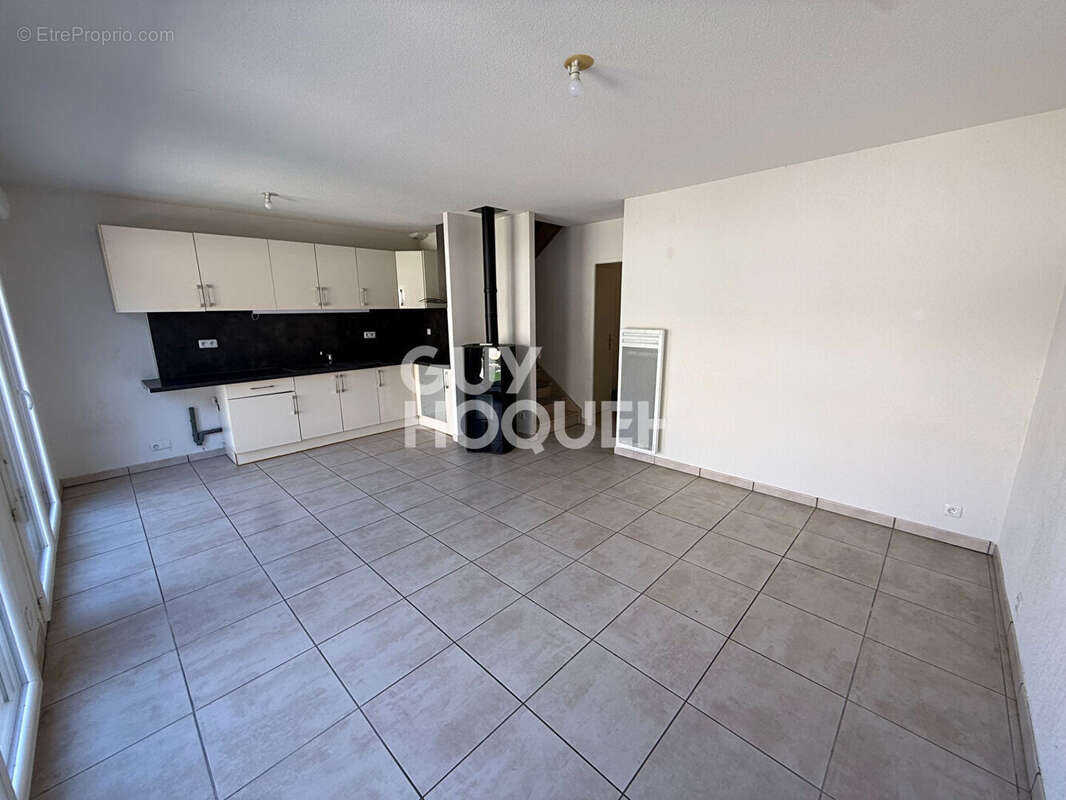 Charmante maison F4  avec jardin, garage, parking. EXCLUSIVITE à vendre à Perpignan (66000) Quartier St-Louis de Gonzague. - photo 5