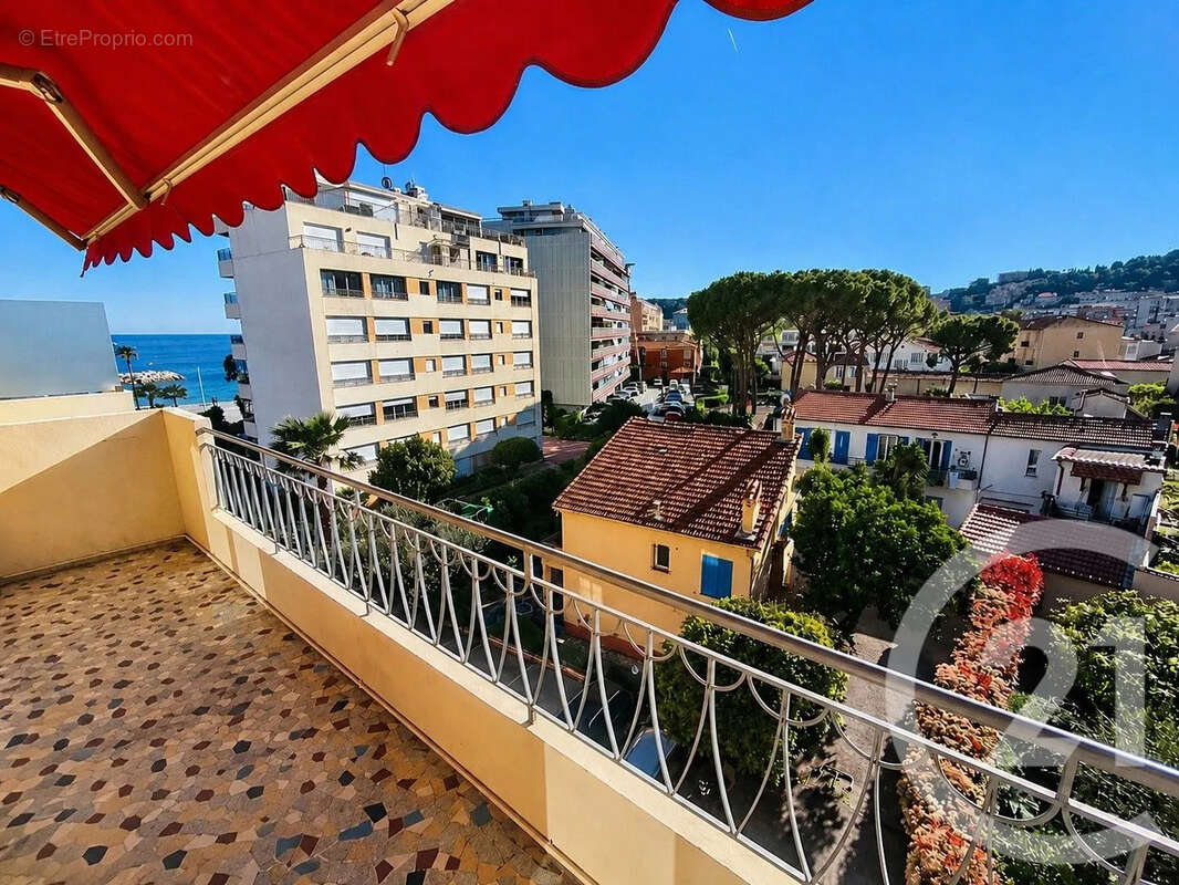 Appartement à ROQUEBRUNE-CAP-MARTIN