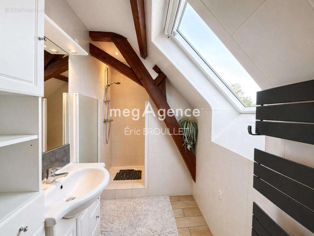 Maison avec dépendances et terrain jusqu’à 6 ha - photo 7