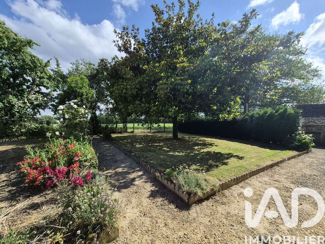 Maison 235 m² à Ceauce  - photo 5
