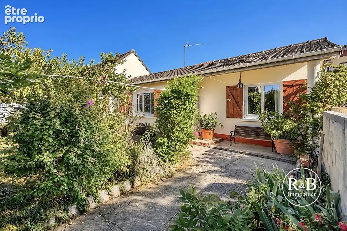 Maison Les Clayes Sous Bois 4 pièce(s) 65.70 m2 - photo 12